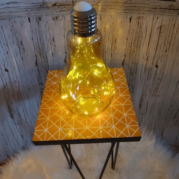 LED Decorative large Light Bulbs - Picture 2 of 4